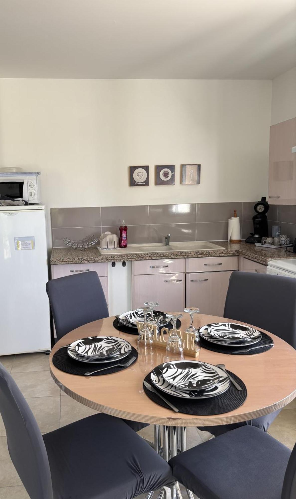 Appartement Romana Puissalicon 34 Exteriér fotografie